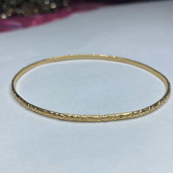 Vintage solid 14k yellow gold bangle - Picture 1 of 6